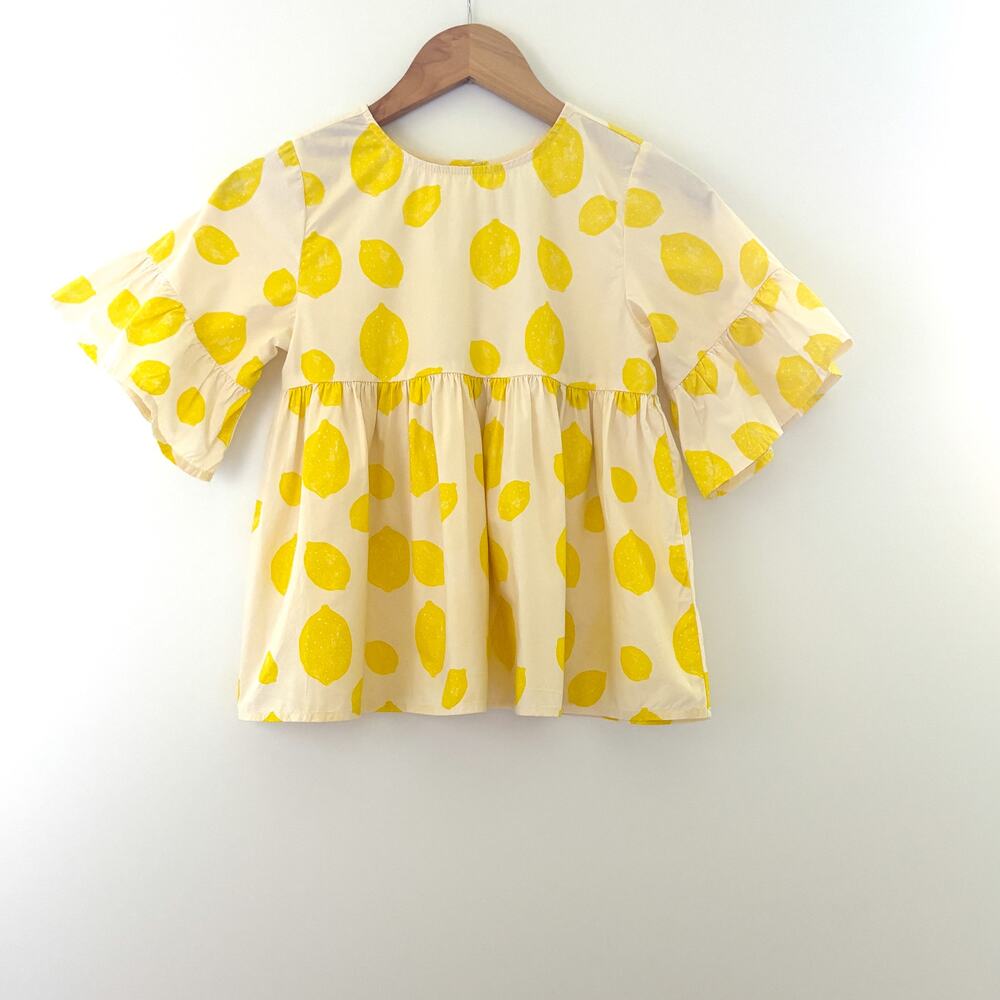 Holi & Love Girls Top Size 8/9 Off-White with Lemons